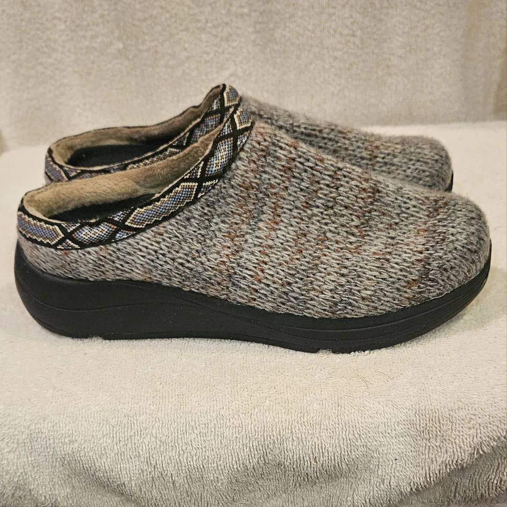 DREW SLIP ON SHOES